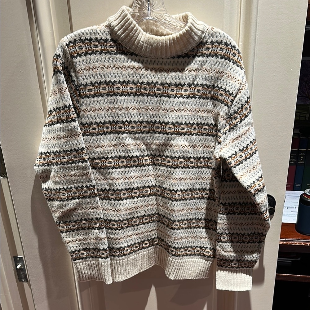 Loch West Striped Turtleneck Sweater
